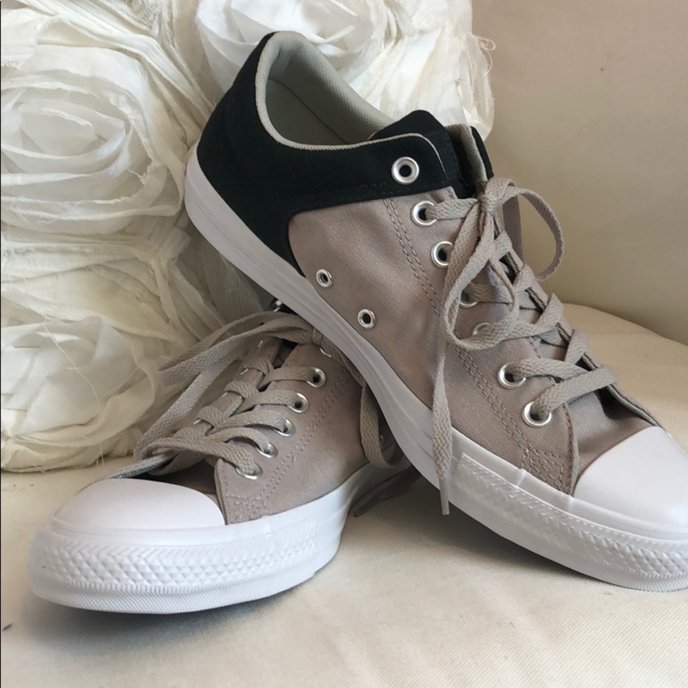 New!  2-toned Converse All Star